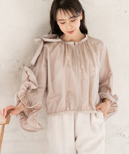 three-dimensional frills  blouson