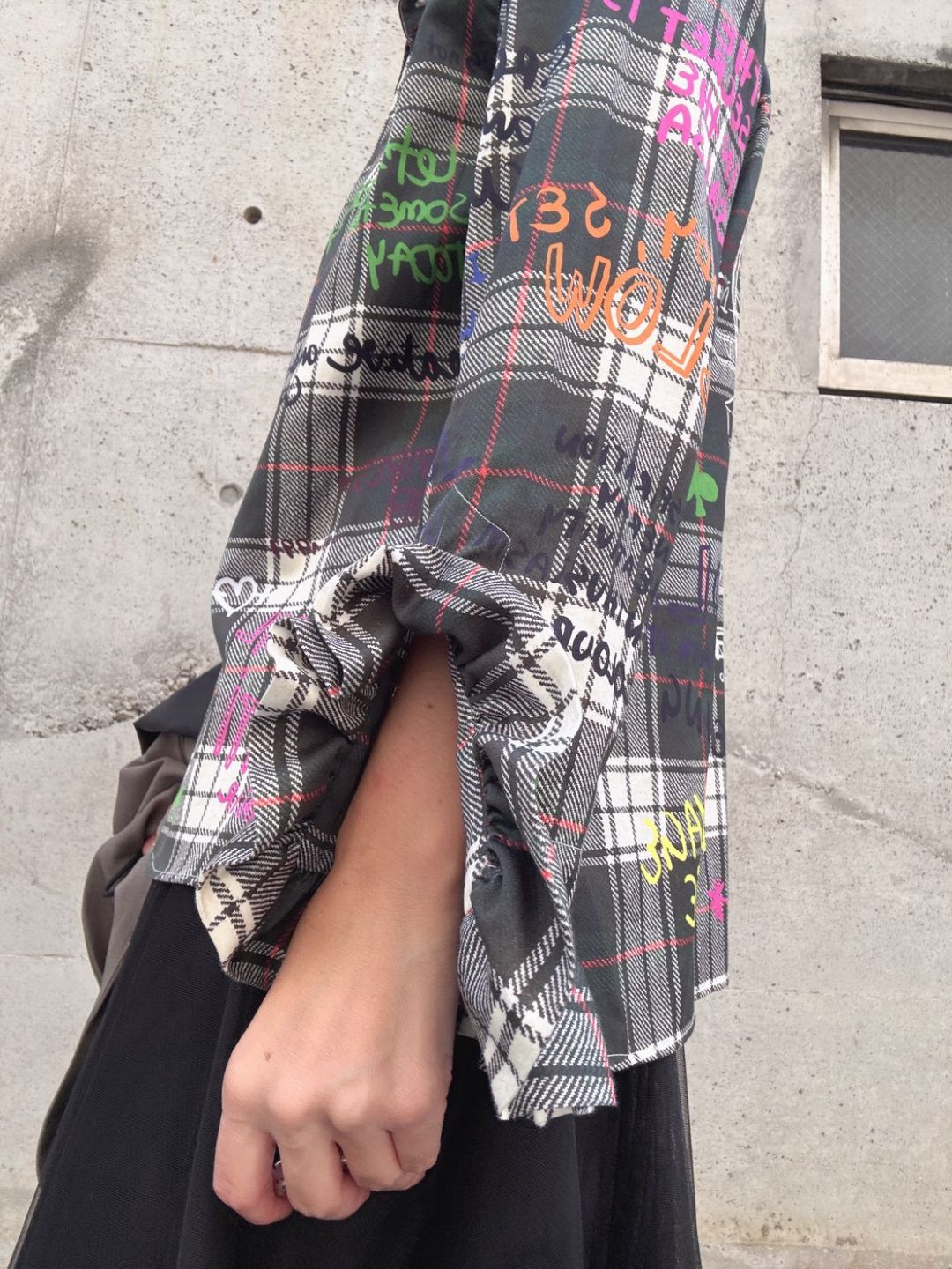 VILAGALLO escoces graffiti shirt