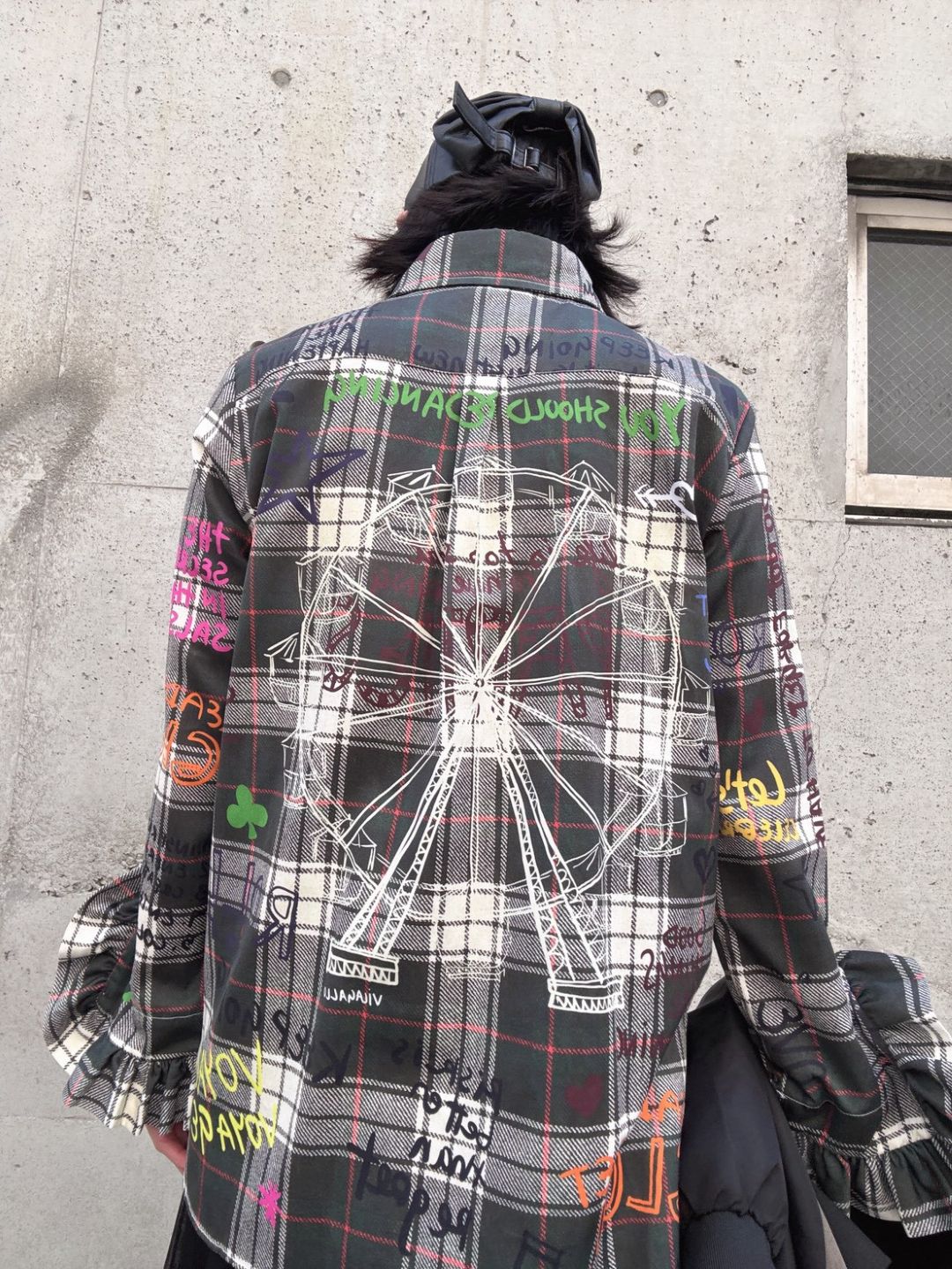 VILAGALLO escoces graffiti shirt