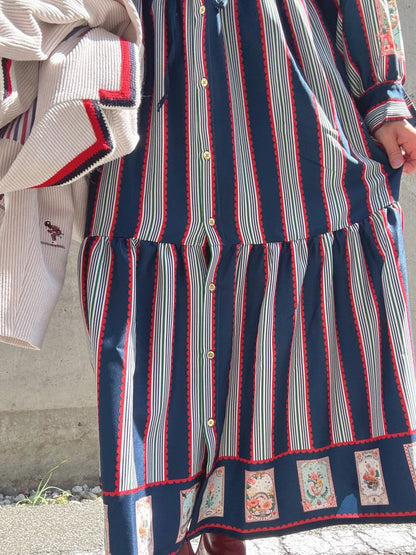 VILAGALLO VESTIDO RAYAS Y CARTAS MADRID  one piece