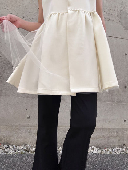 waist petit scalloped gilet
