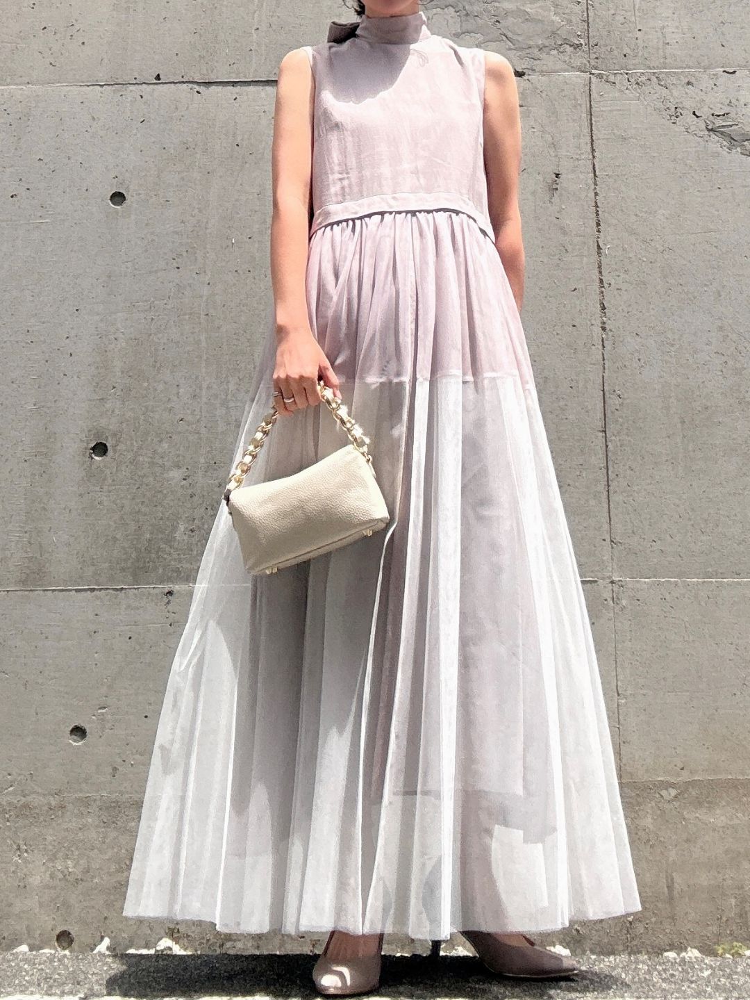 sleeveless bycolor tulle onepiece