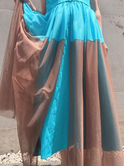 sleeveless bycolor tulle onepiece