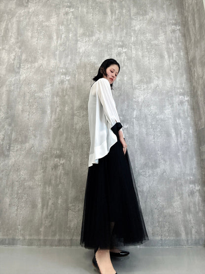 small collar blouse