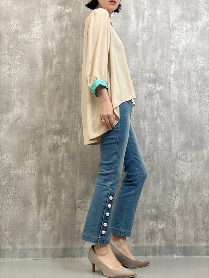 small collar blouse