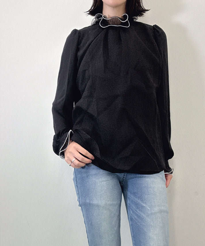 bicolor piping frills blouse