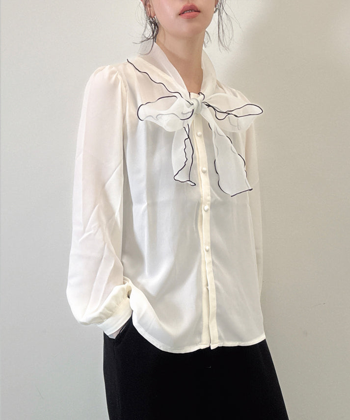 bicolor piping ribbon blouse