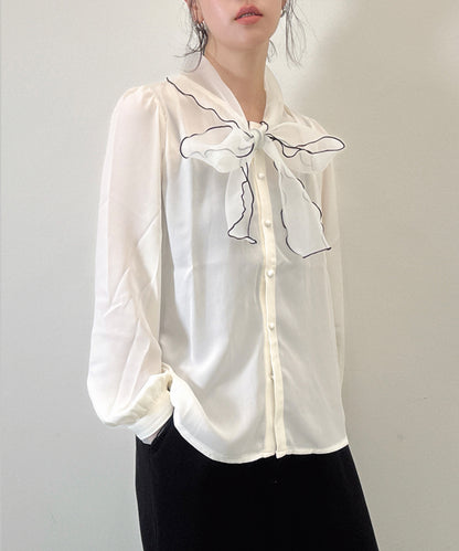 bicolor piping ribbon blouse