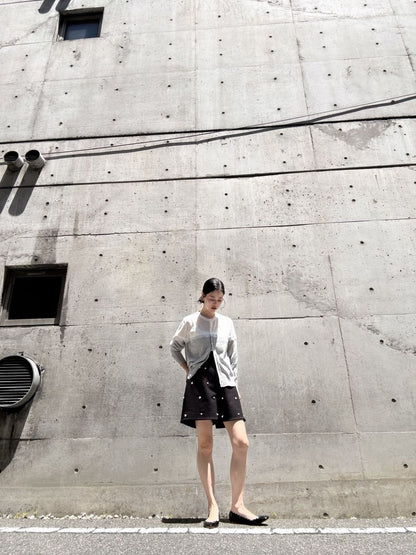 short pants with pearl