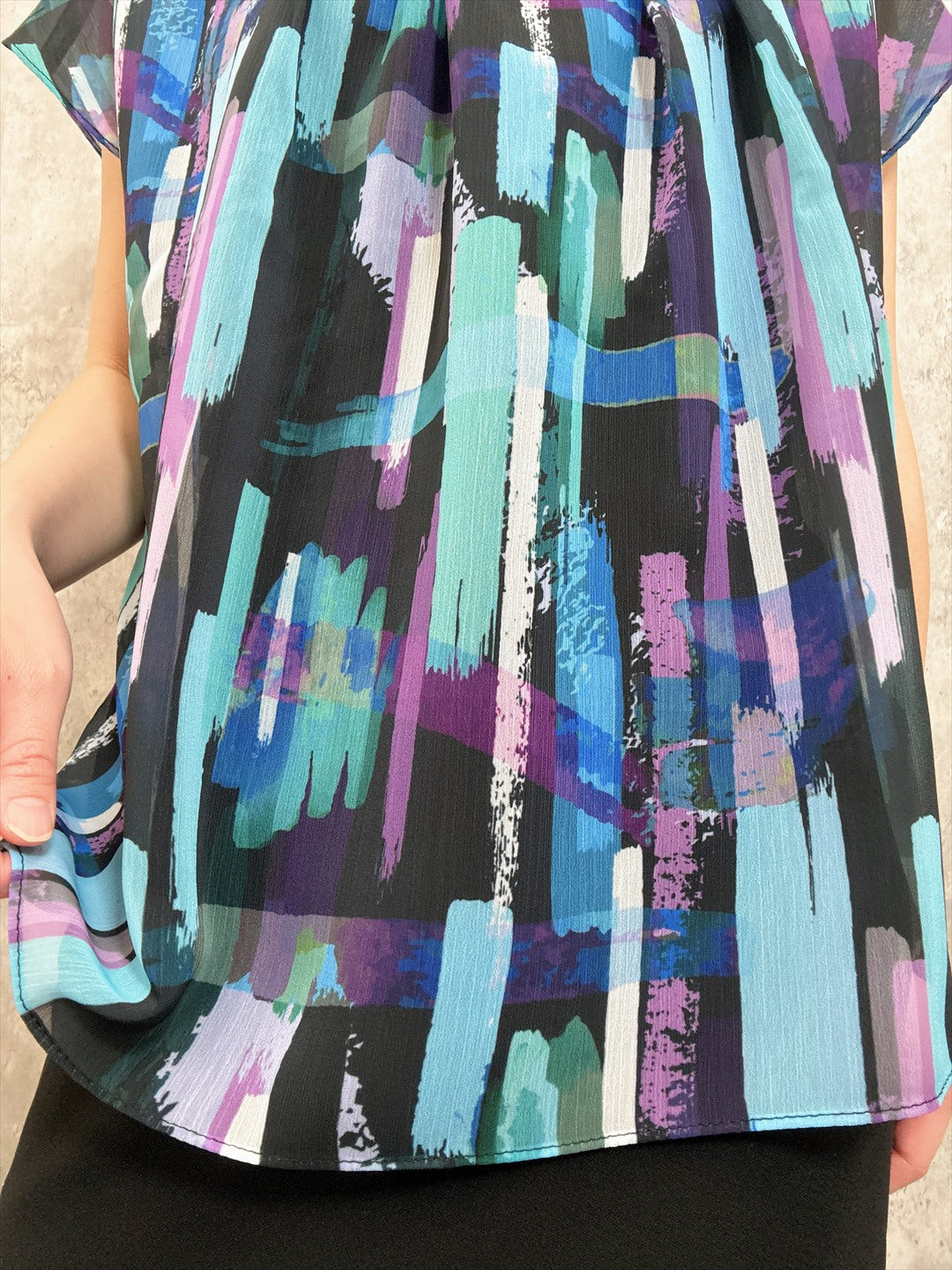 paint patterm blouse
