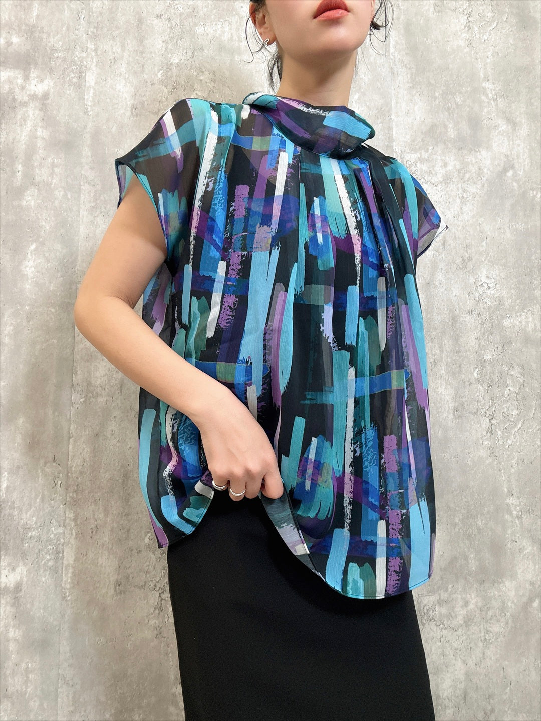 paint patterm blouse