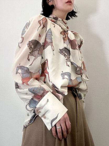 horse pattern bow tie blouse