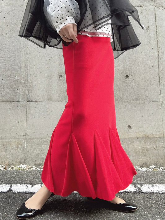 tight mermaid skirt