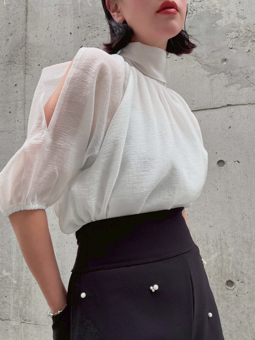 sier slit sleeve blouse