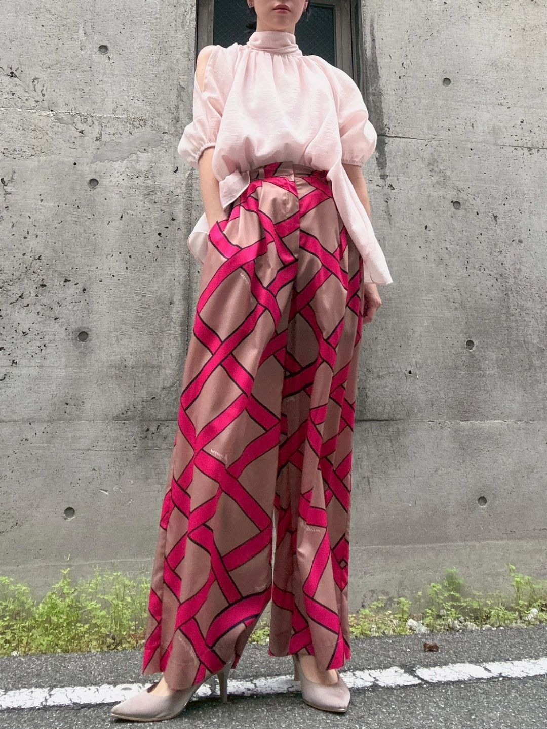 sier slit sleeve blouse