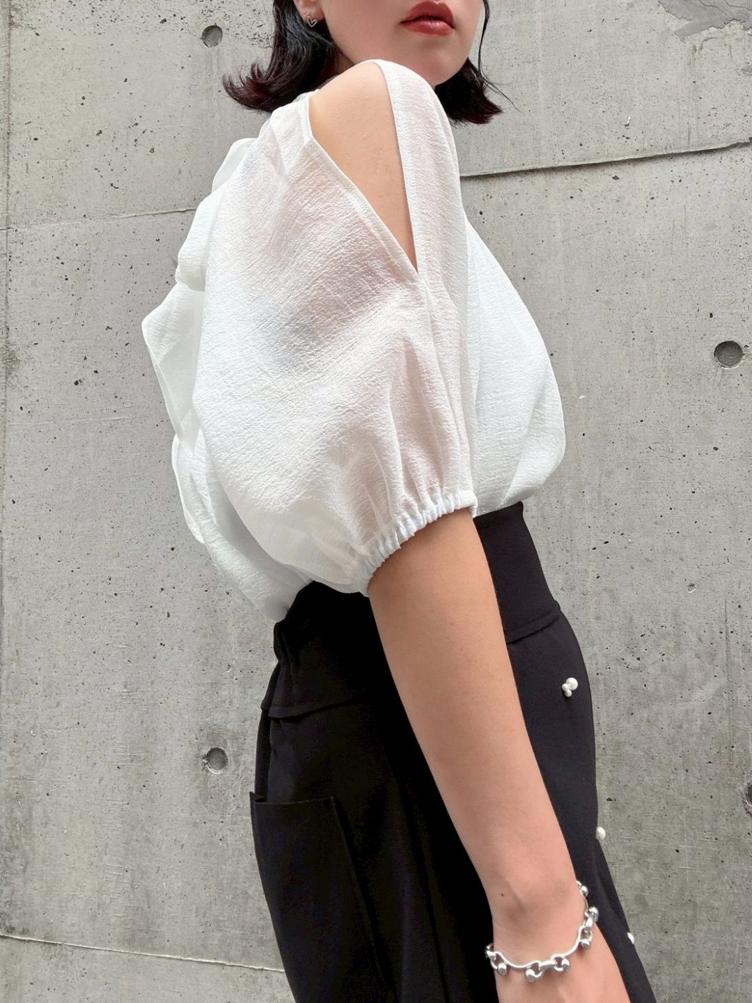 sier slit sleeve blouse
