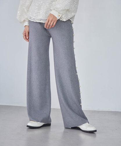 knit pants with side pearls