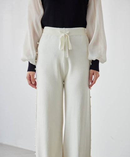 knit pants with side pearls