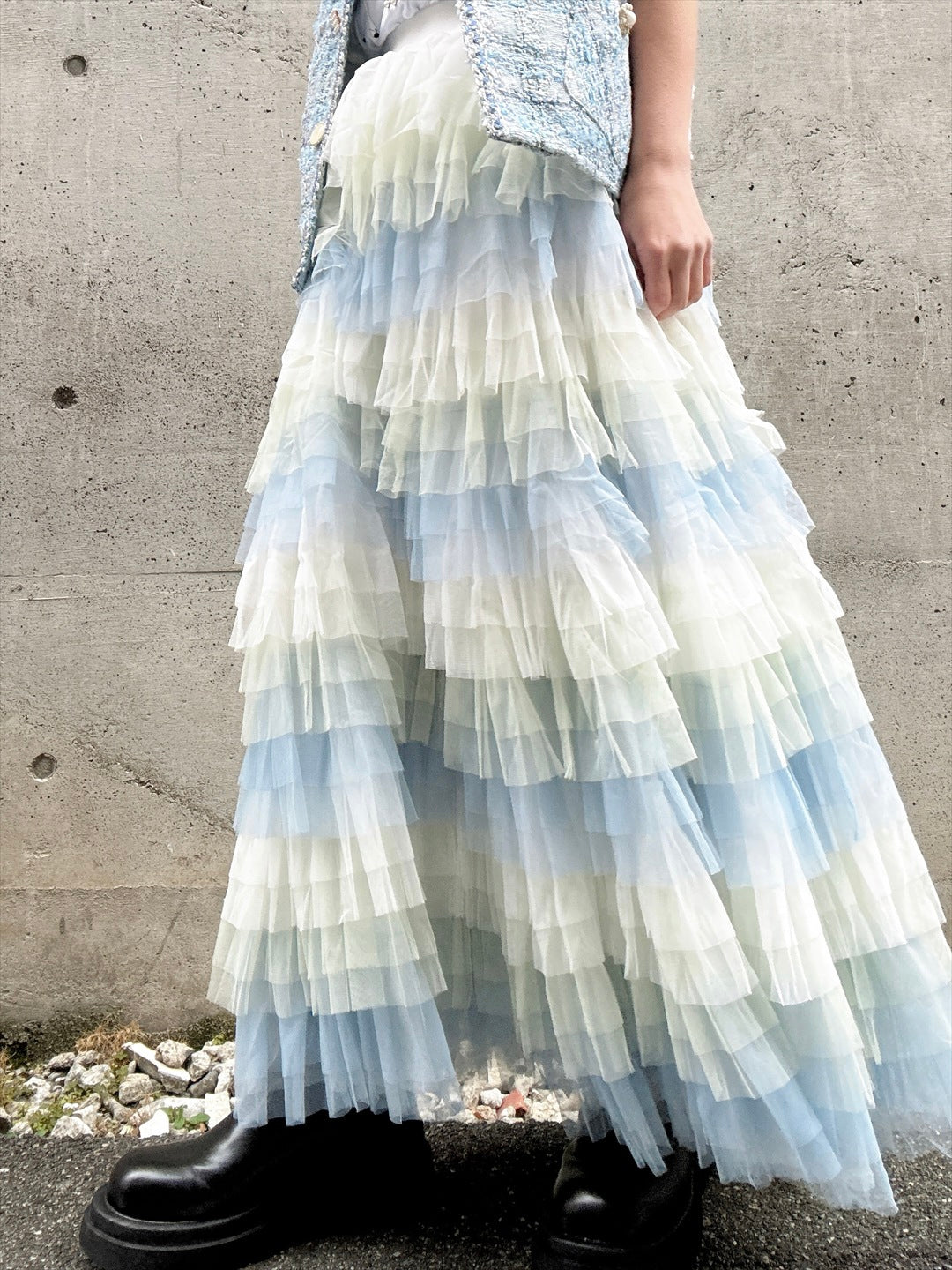 gradient tiered skirt