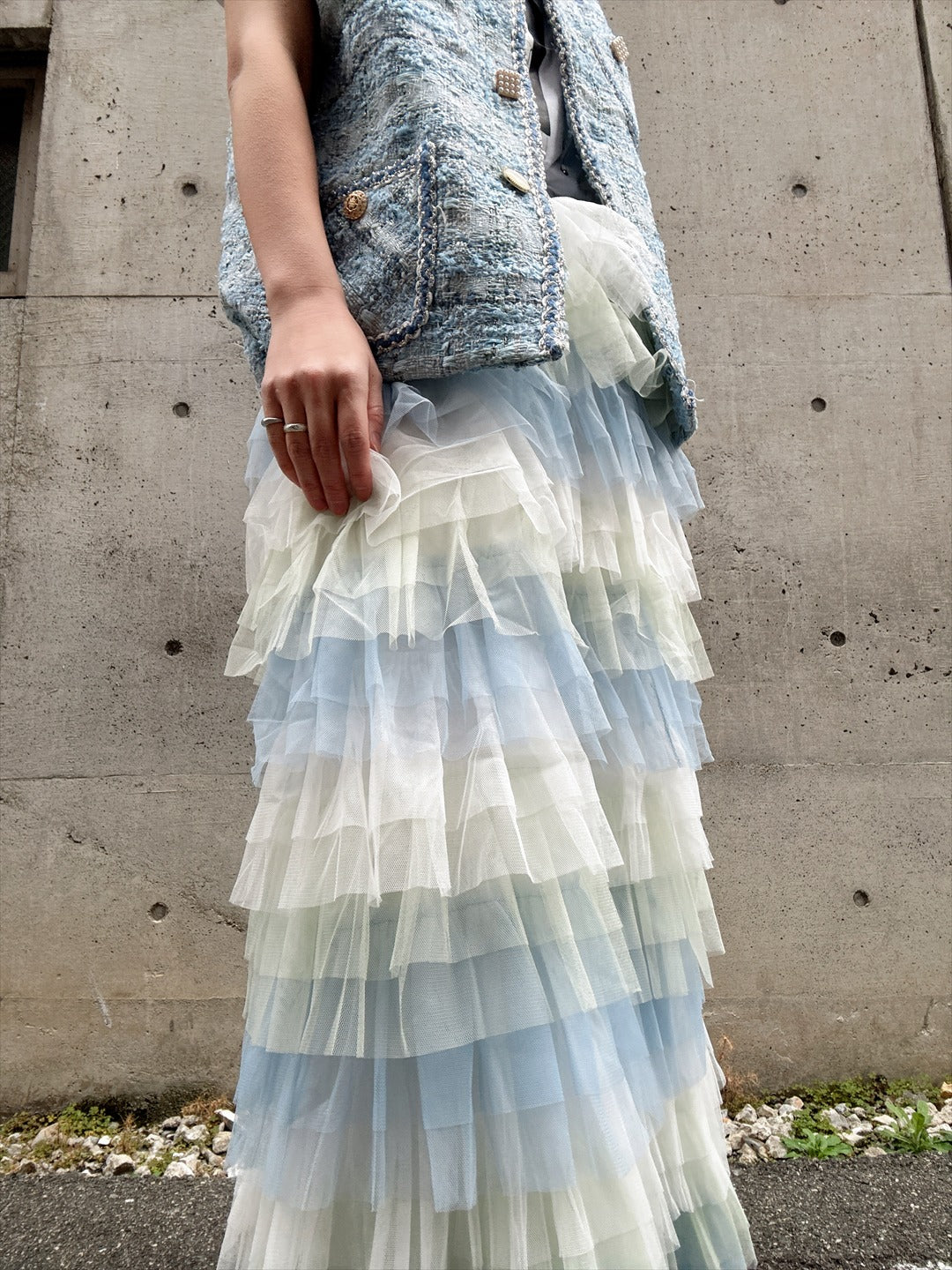gradient tiered skirt