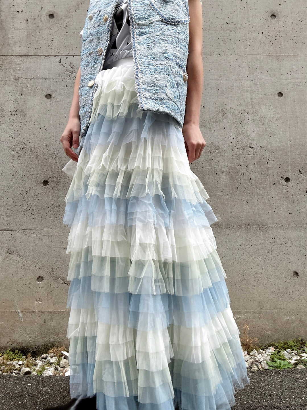 gradient tiered skirt