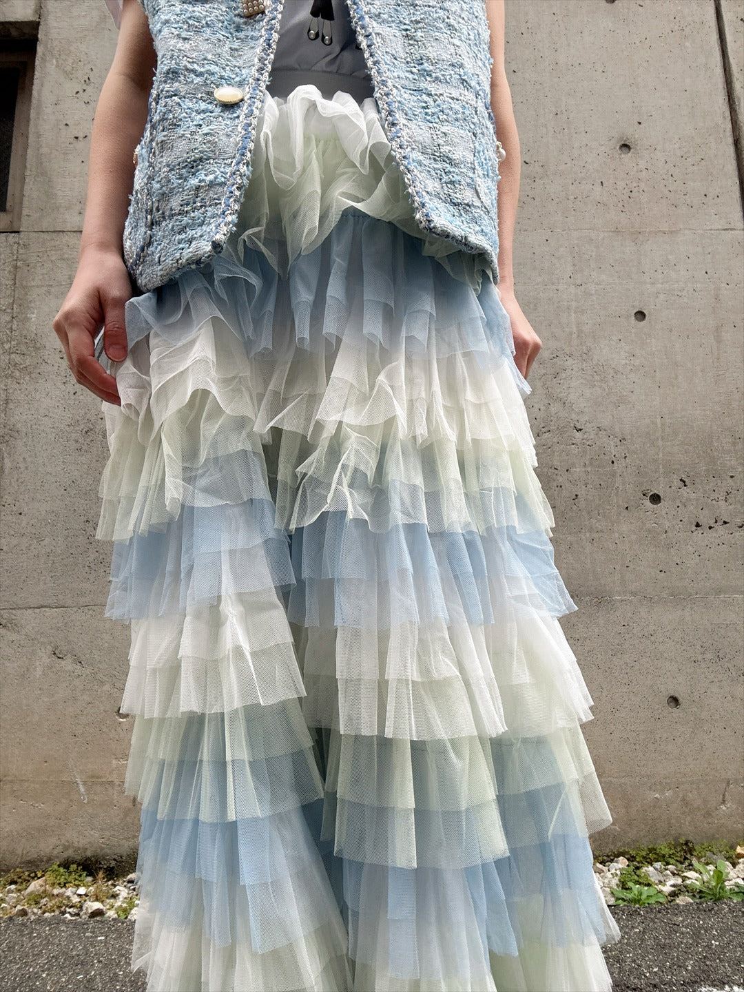 gradient tiered skirt