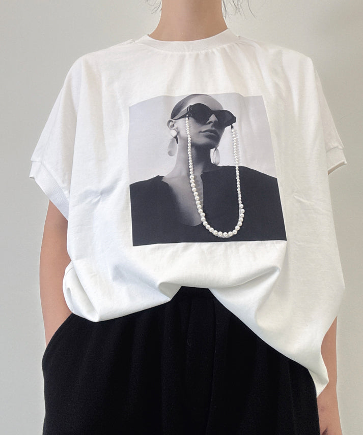 pearl-sunglasses-print-T-shirt