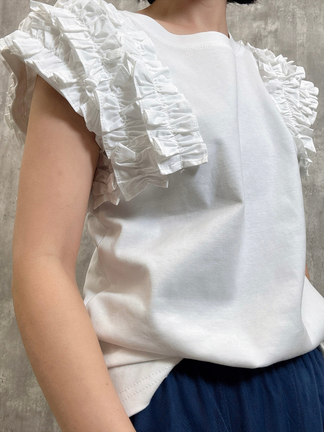 frills sleeve pullover