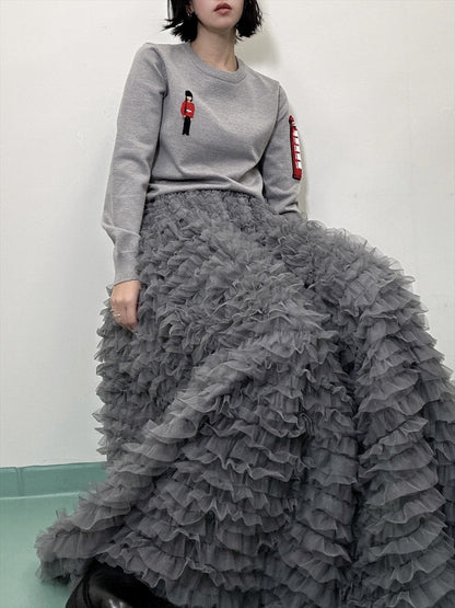 tulle voluminous skirt