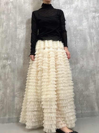 tulle voluminous skirt