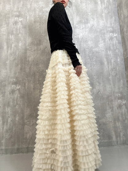 tulle voluminous skirt