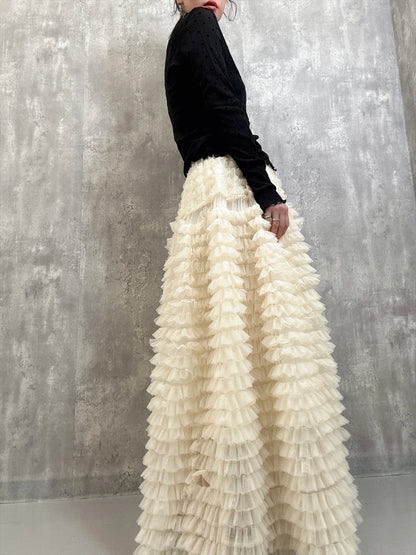 tulle voluminous skirt