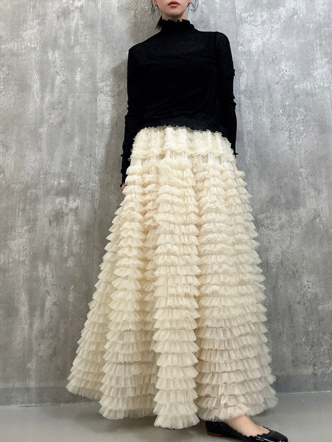 tulle voluminous skirt