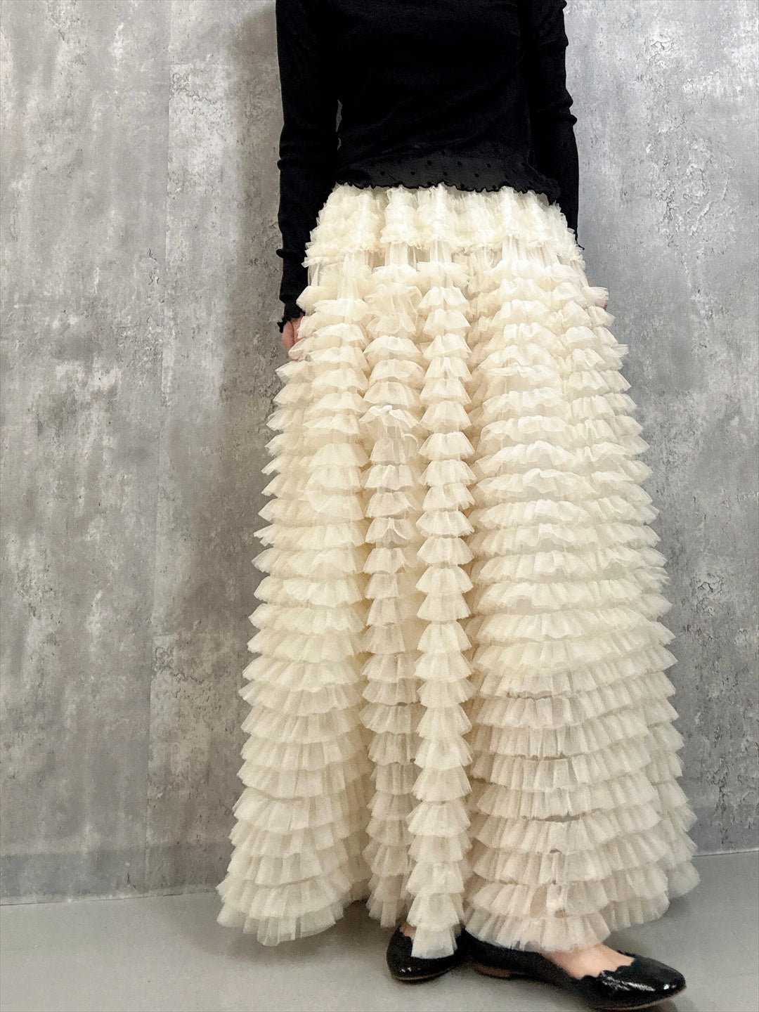 tulle voluminous skirt