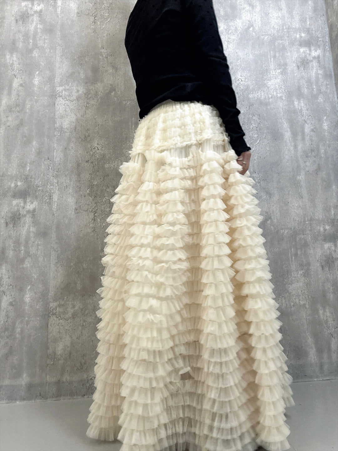 tulle voluminous skirt