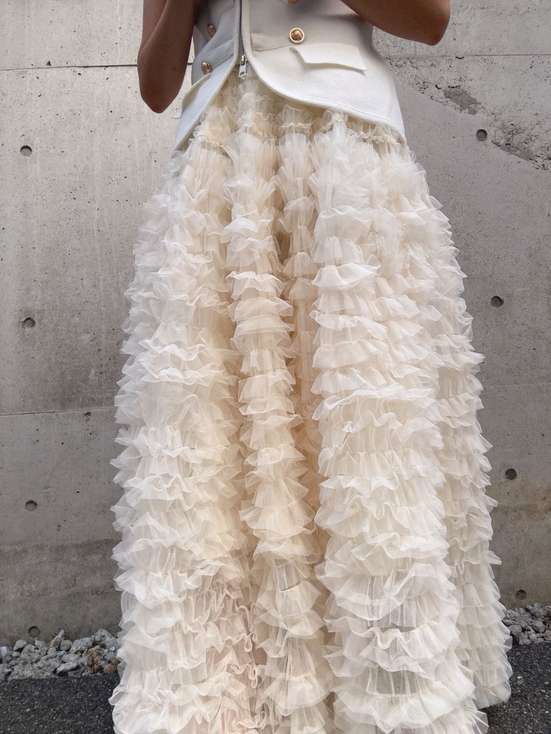 tulle voluminous skirt