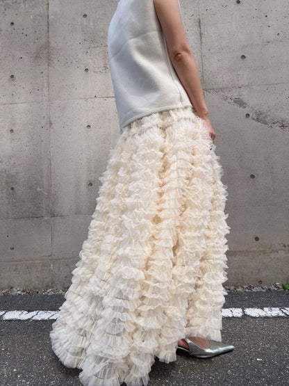 tulle voluminous skirt