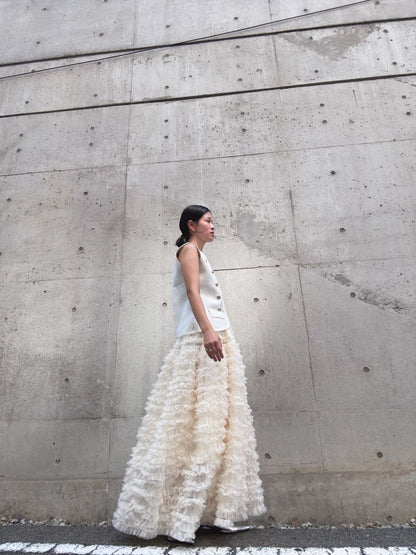 tulle voluminous skirt