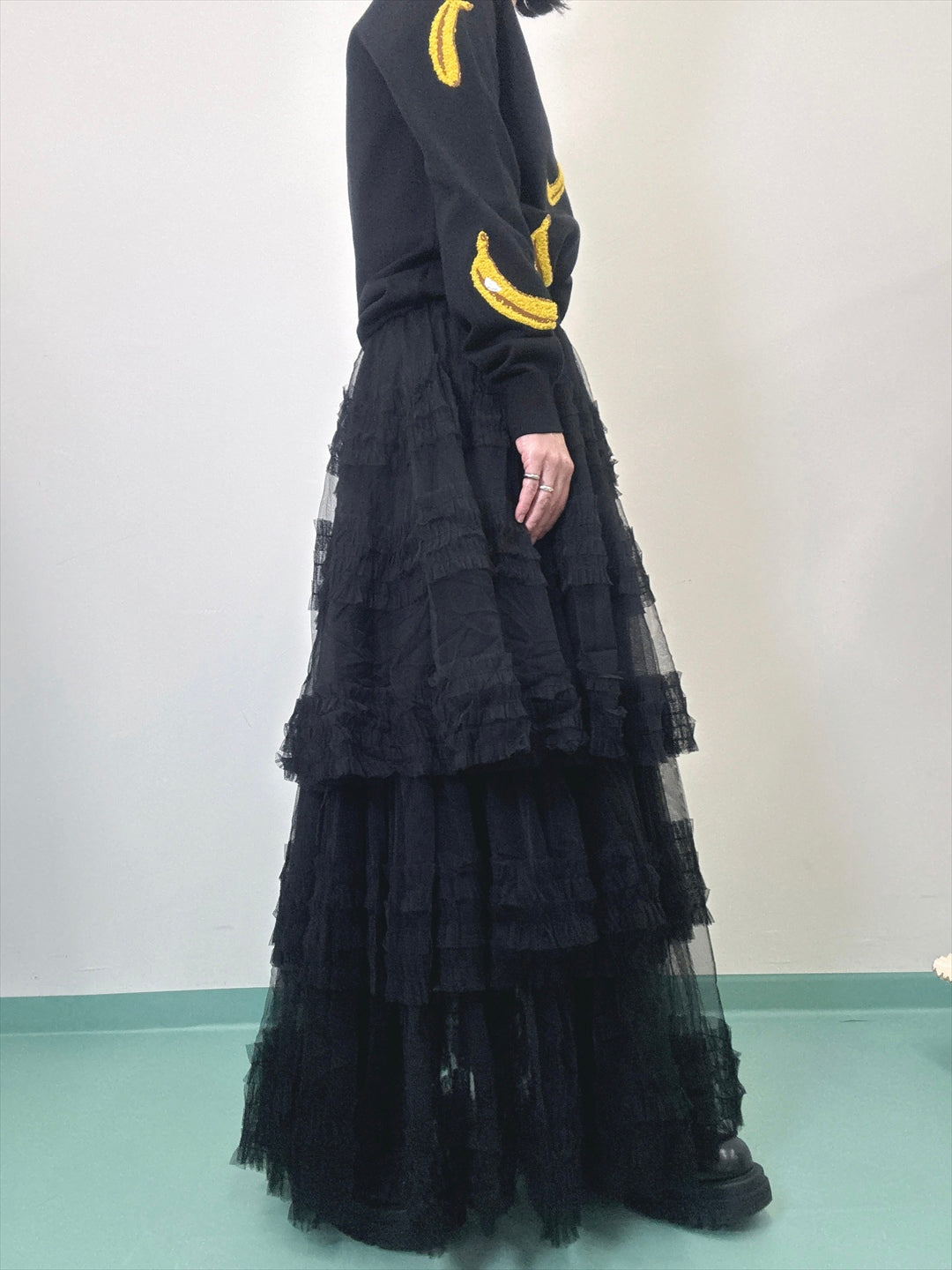 Three-tiered ruffle skirt