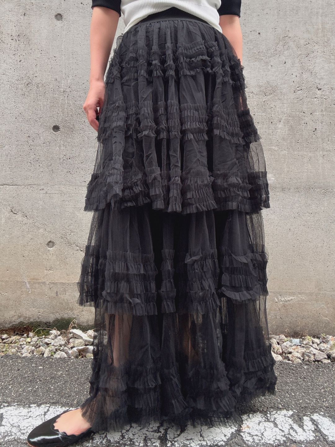 Three-tiered ruffle skirt