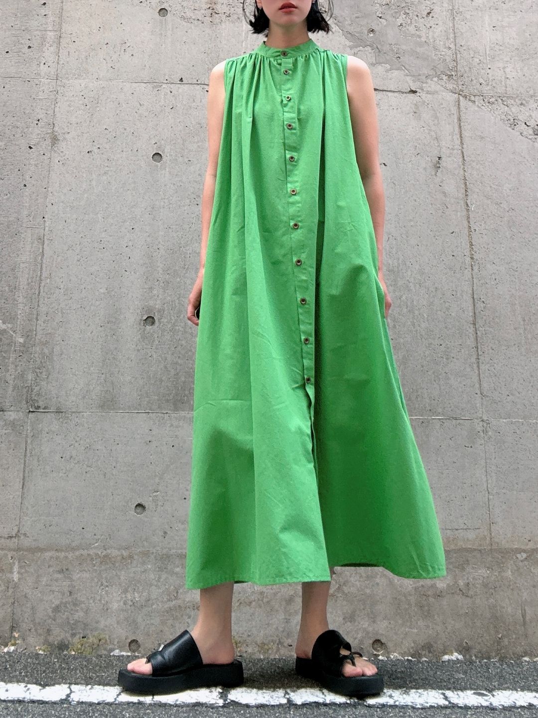 colorful color sleeveless onepiece