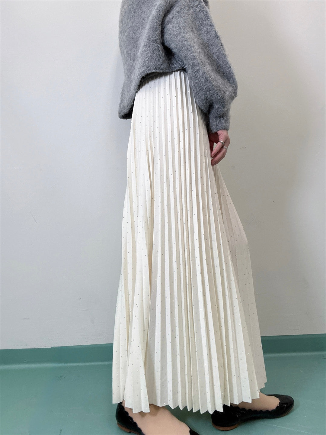 pleated skirt with sparkling