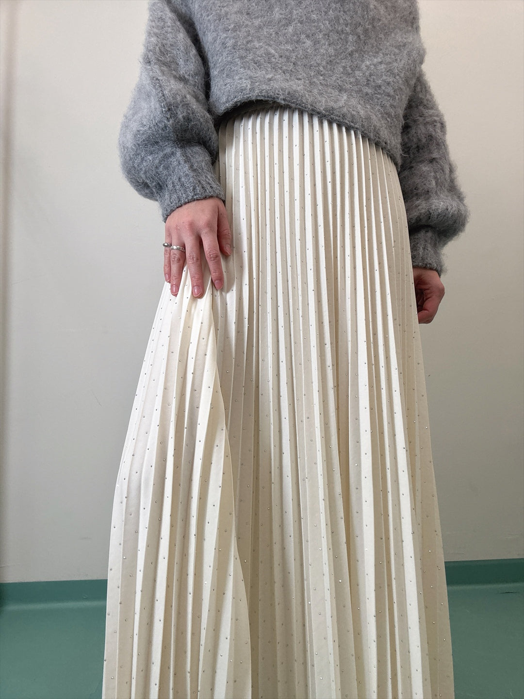 pleated skirt with sparkling