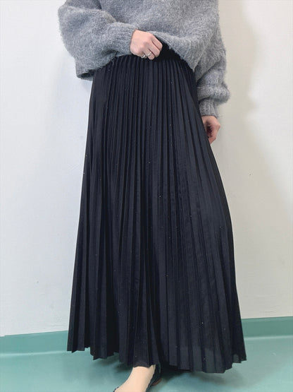 pleated skirt with sparkling