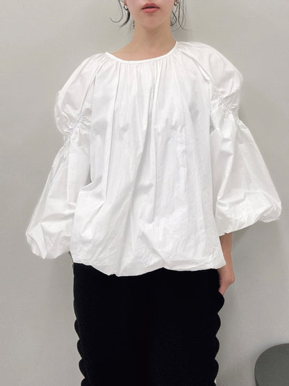 volume long sleeve blouse