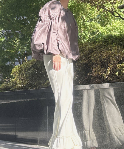 volume long sleeve blouse