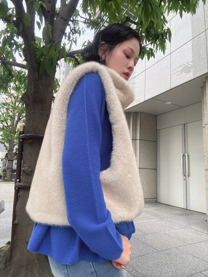 fluffy vest