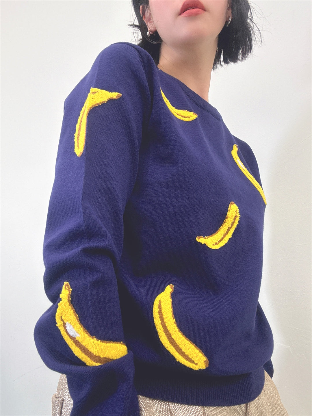 banana embroidery knit