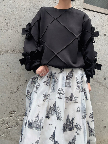 3D ribbon line art pullover