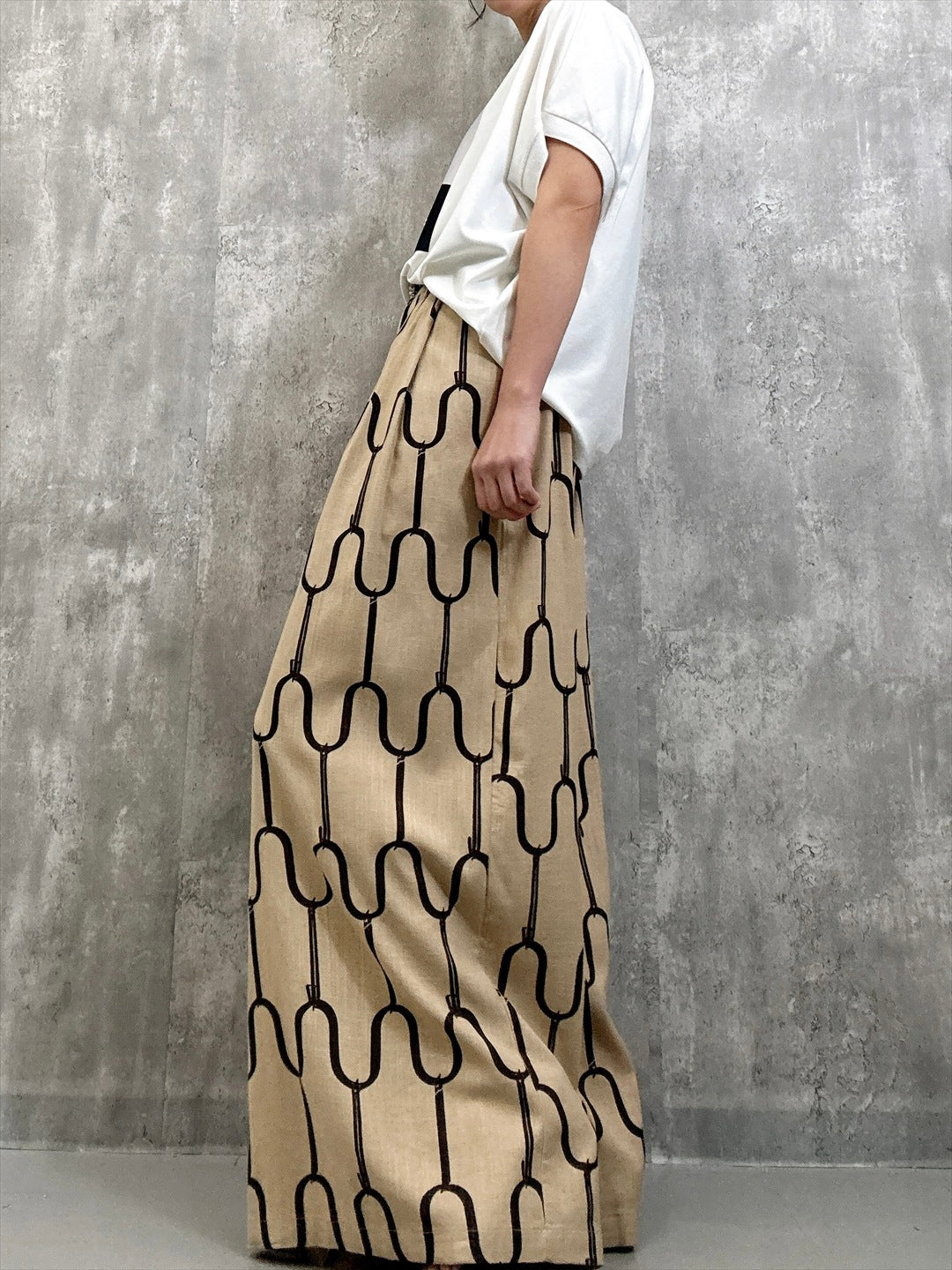 modern geometric line linen pants
